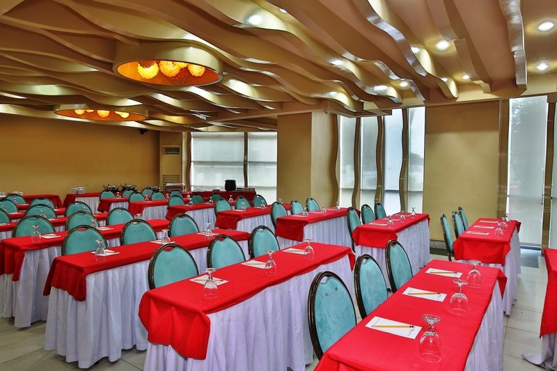 City Suites Ramos Tower Cebu Stadt Exterior foto