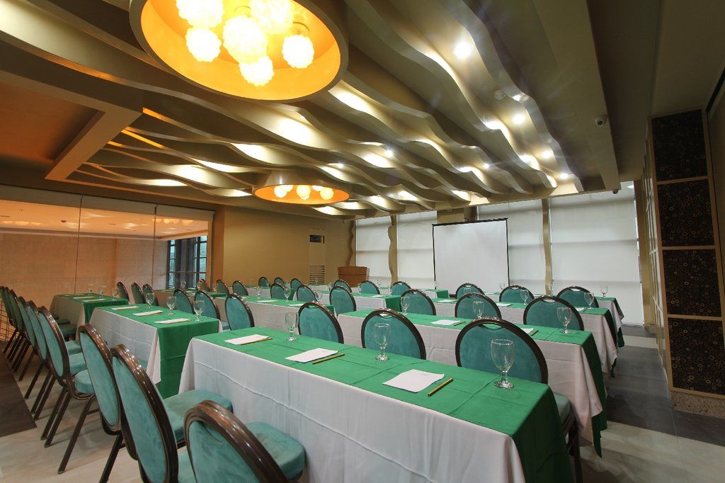 City Suites Ramos Tower Cebu Stadt Exterior foto